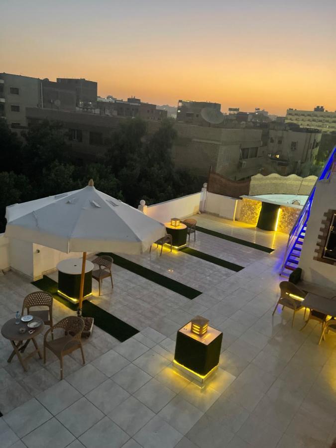 Hotel Nefertiti Pyramids View El El Cairo Exterior foto