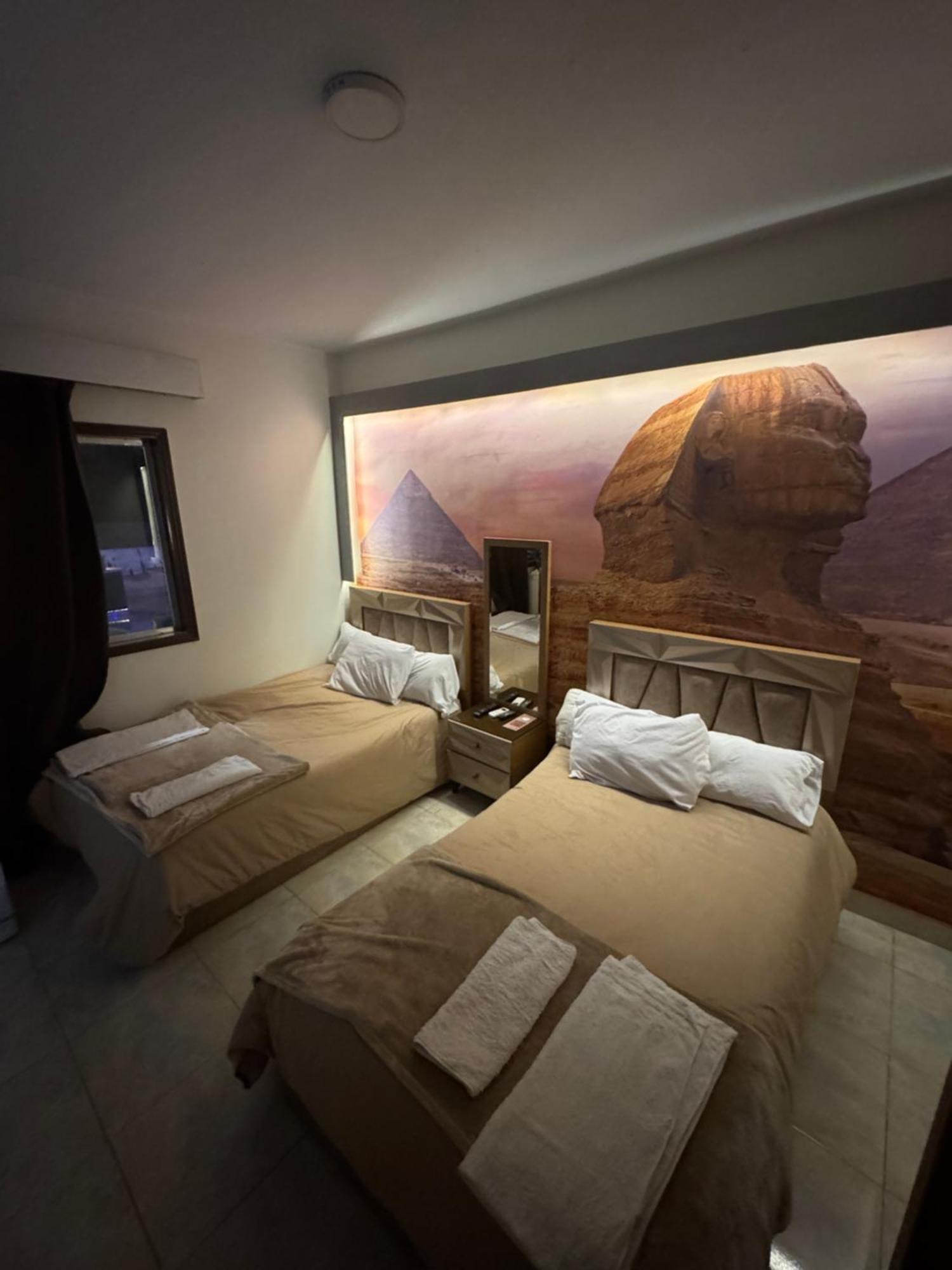 Hotel Nefertiti Pyramids View El El Cairo Exterior foto