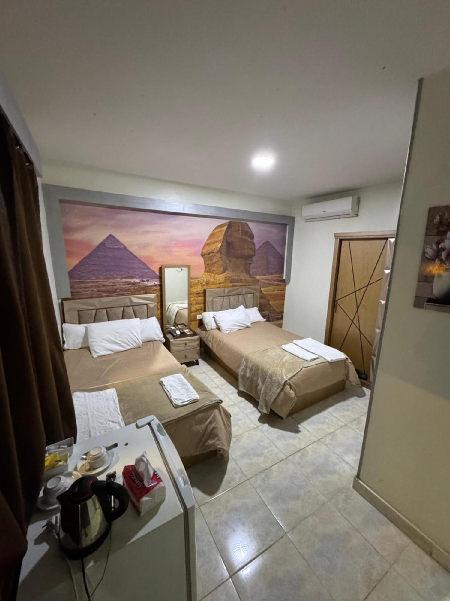 Hotel Nefertiti Pyramids View El El Cairo Exterior foto